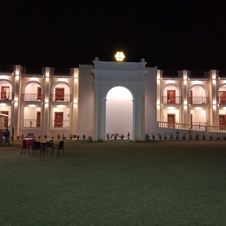Aar Resort & Spa Dehradun Dış mekan fotoğraf