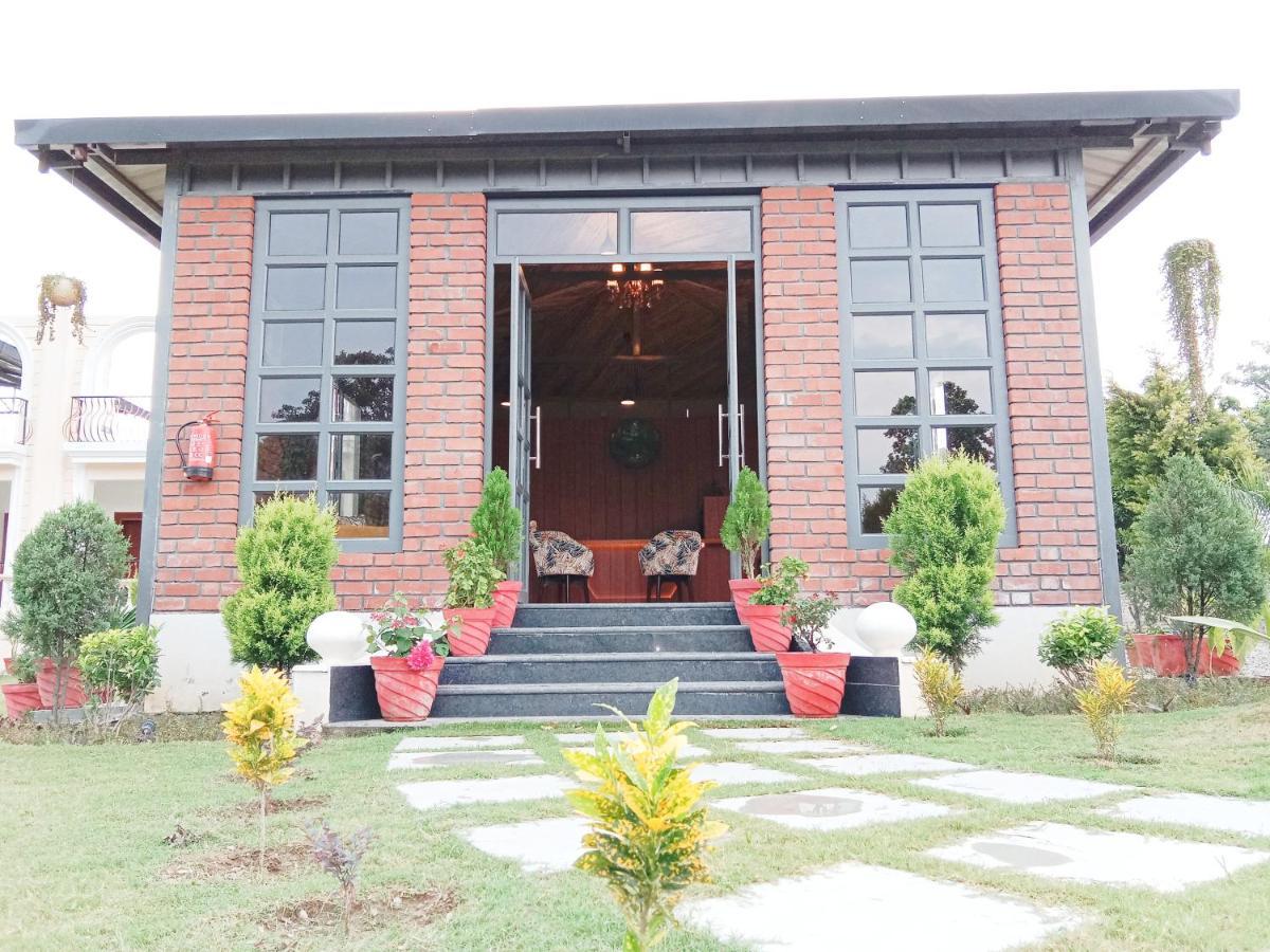 Aar Resort & Spa Dehradun Dış mekan fotoğraf