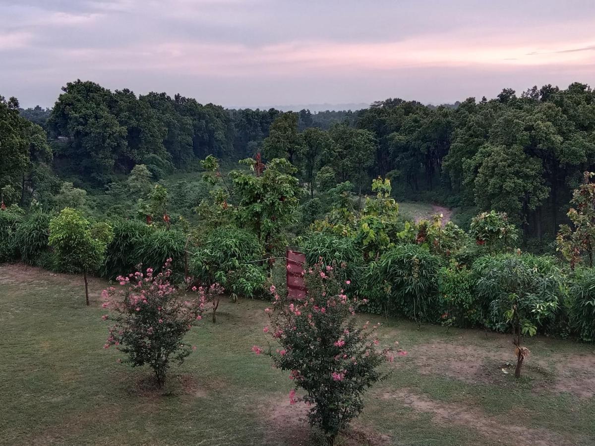 Aar Resort & Spa Dehradun Dış mekan fotoğraf