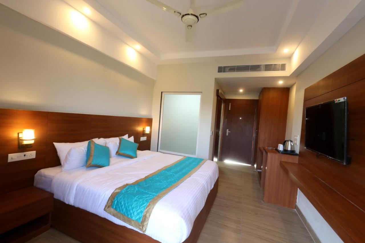 Aar Resort & Spa Dehradun Dış mekan fotoğraf